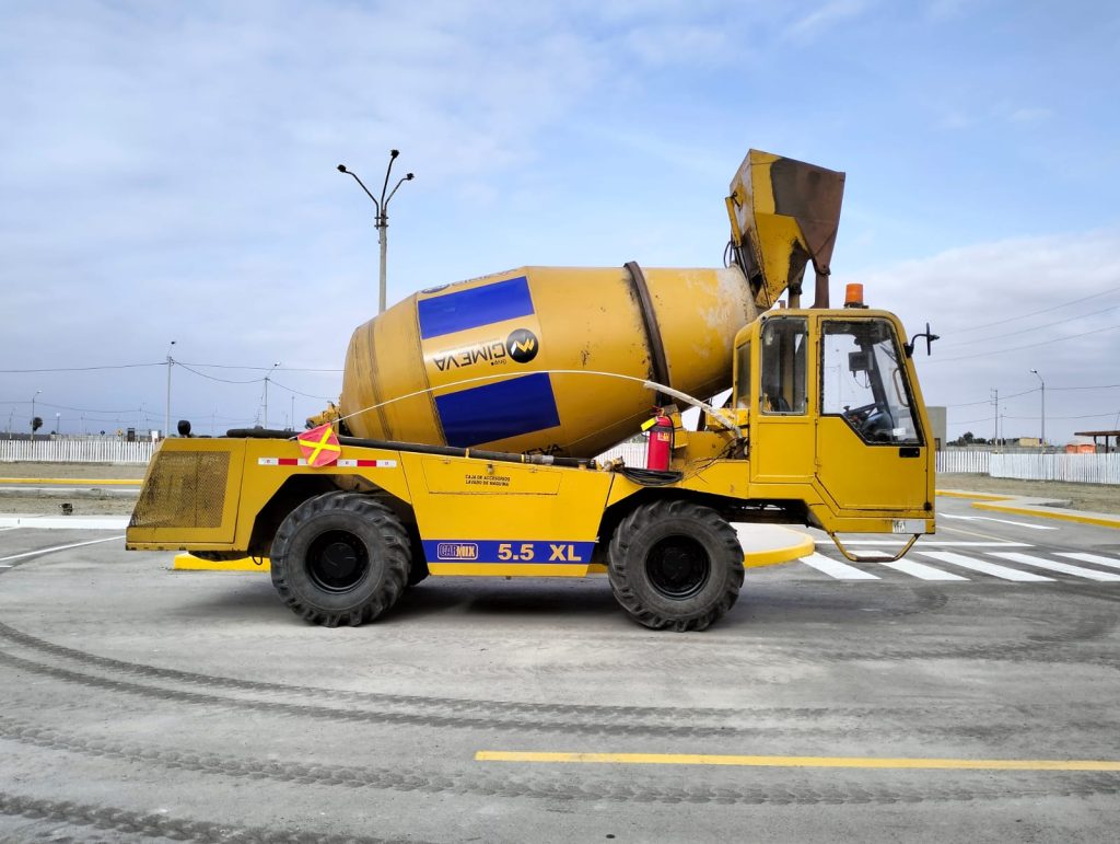 Autohormigonera Carmix 5.5XL (3)